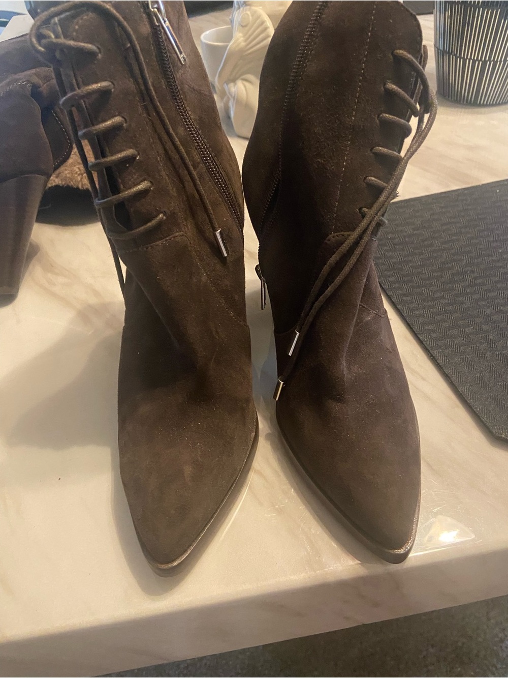 Women’s Pointed Toe Lace-Up Suede Ankle Boots - Dark Brown